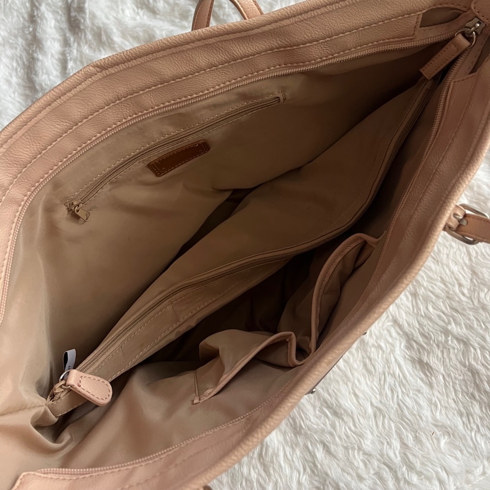 Purse - Picture 3 of 4